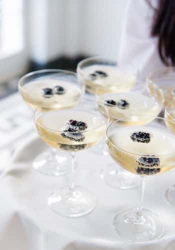 Festive cocktail ideas for your holiday event or winter wedding